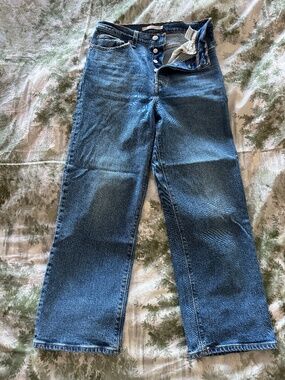 Levi’s Ribcage Straight Jeans